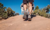 ホカオネオネランニングシューズの特徴とおすすめ7選