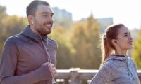 音楽好きランナー必見!音楽を聞きながら楽しく走るための7つのポイント