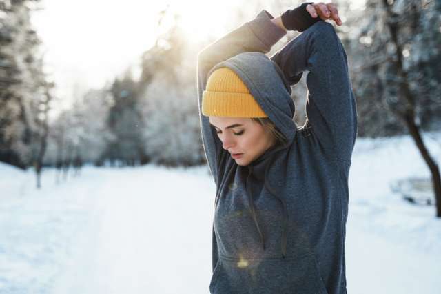 冬のランニング中の耳の防寒対策