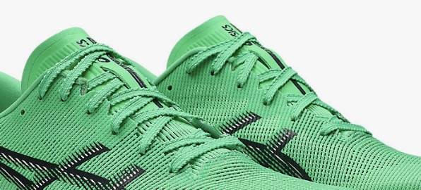 マジックスピード5のギザギザ形状の靴紐