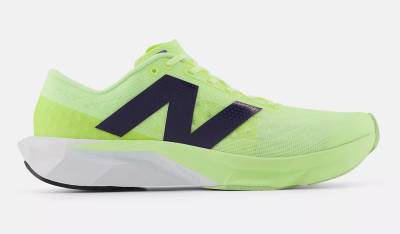 ニューバランス フューエルセルパルスV1（メンズ）