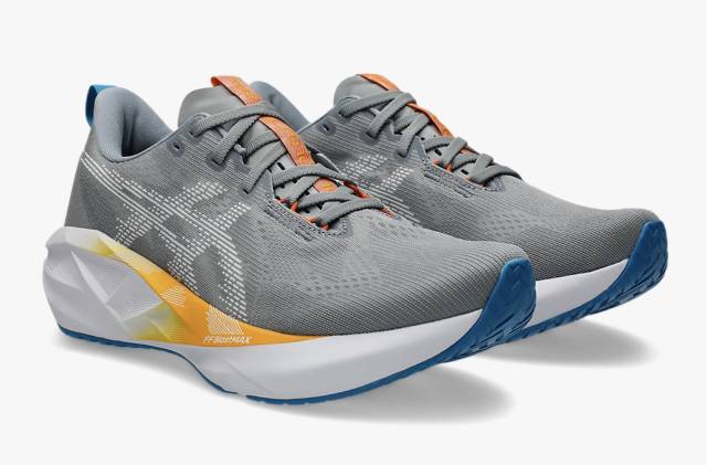 アシックス ノヴァブラスト5