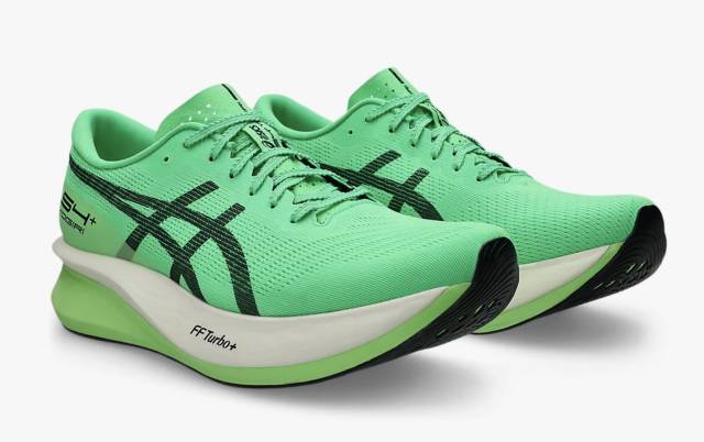 アシックス S4+YOGIRI